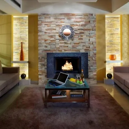 Pefka Hotel Tessalónica