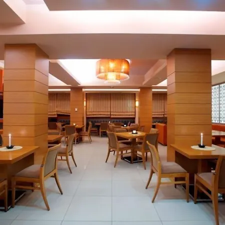 Hotel Pefka Tessalónica