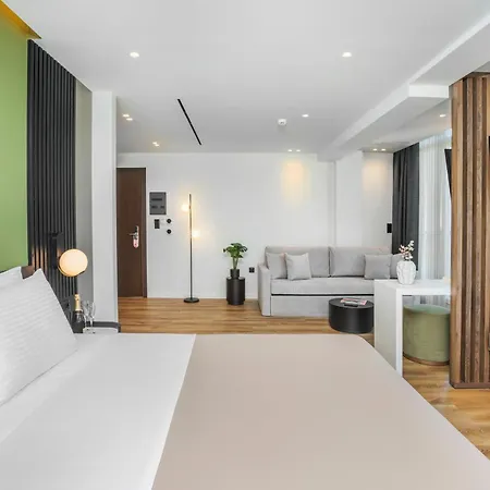 Pefka 3* سالونيك