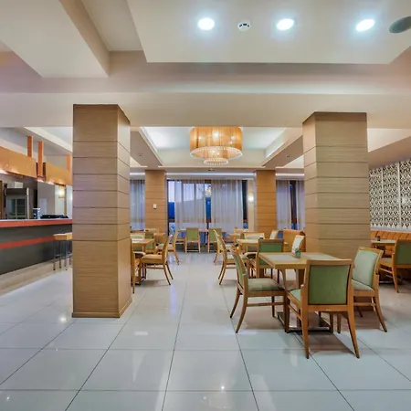 Pefka Hotel Tessalónica